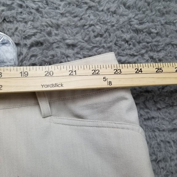 Cato Pants Womens 24W Cream Stretch High Rise Curvy Shape Enhancing Crop NWT - Picture 4 of 15